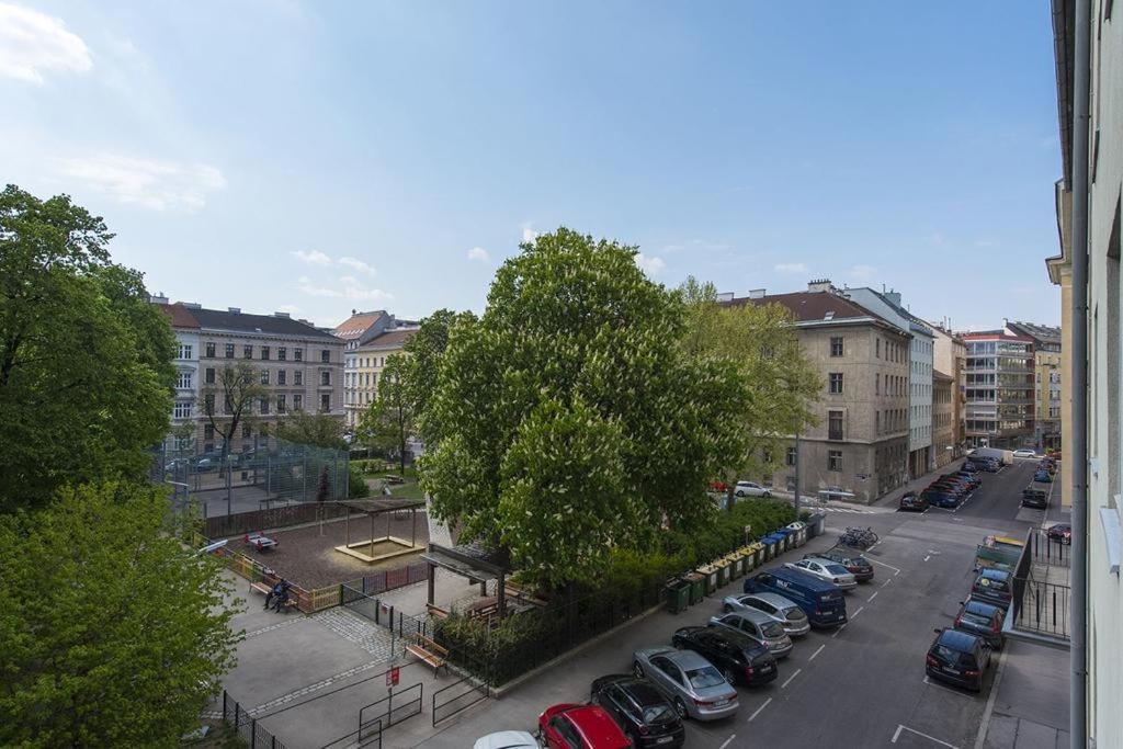 Sunny Apartment Vienna Esterno foto